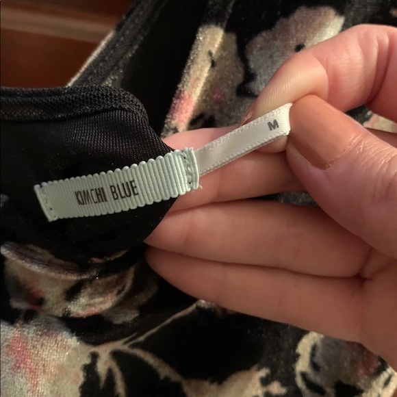 Dress - Picture 2 of 2